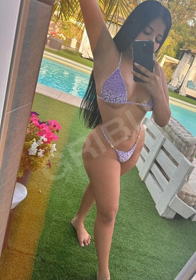 I am a girl with long black hair, with curves that will leave you speechless. I am short in stature, that is, easy to handle in bed, so if you like to perform well in bed, you are in the right place! I am looking for generous men who know how to elevate my feminine energy. If you think we could be the perfect combination of respect and passion, let's talk! I'm a little expensive, but I promise that in a bikini I will leave you speechless! I love having fun with smart guys who appreciate what my beautiful body has to offer. Do you dare?